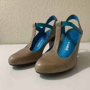 Tsubo Tan Snake Skin High Heels 👠